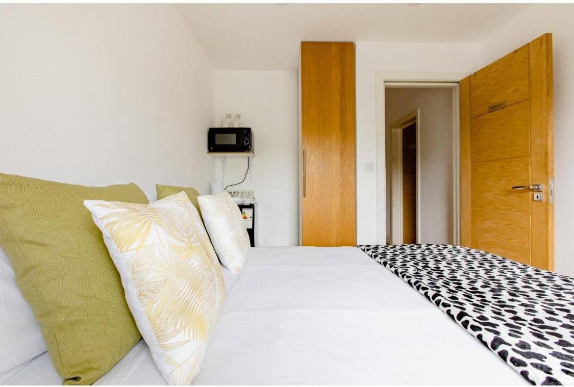 Charlotte Double Room Londyn Zewnętrze zdjęcie