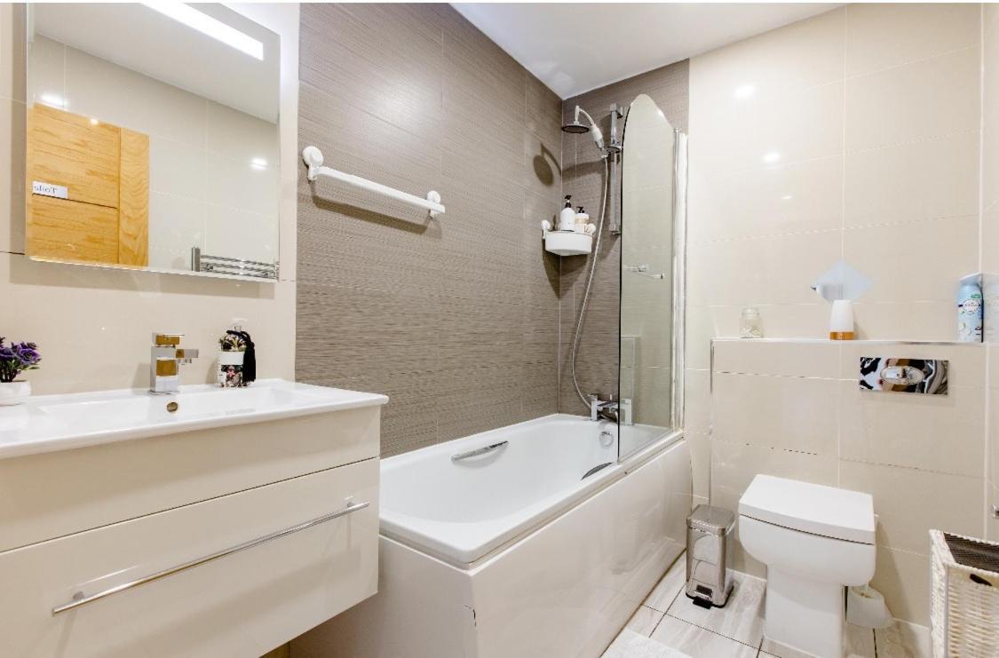 Charlotte Double Room Londyn Zewnętrze zdjęcie